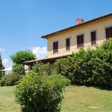 Sleeps 2 Pool Wifi Apartment Celle sul Rigo