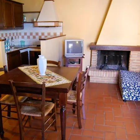 Sleeps 2 Pool Wifi Apartment Celle sul Rigo
