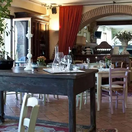 Sleeps 2 Pool Wifi Apartment Celle sul Rigo