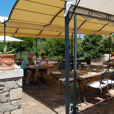 Sleeps 2 Pool Wifi Apartment Celle sul Rigo